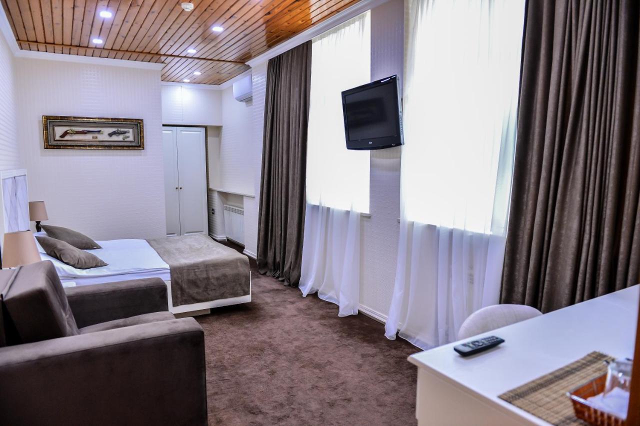 East Legend Hotel 바쿠 외부 사진